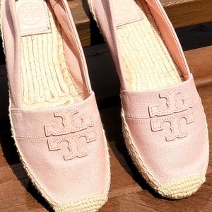 Tory Burch espadrilles, weston flats, size 7 in light pink